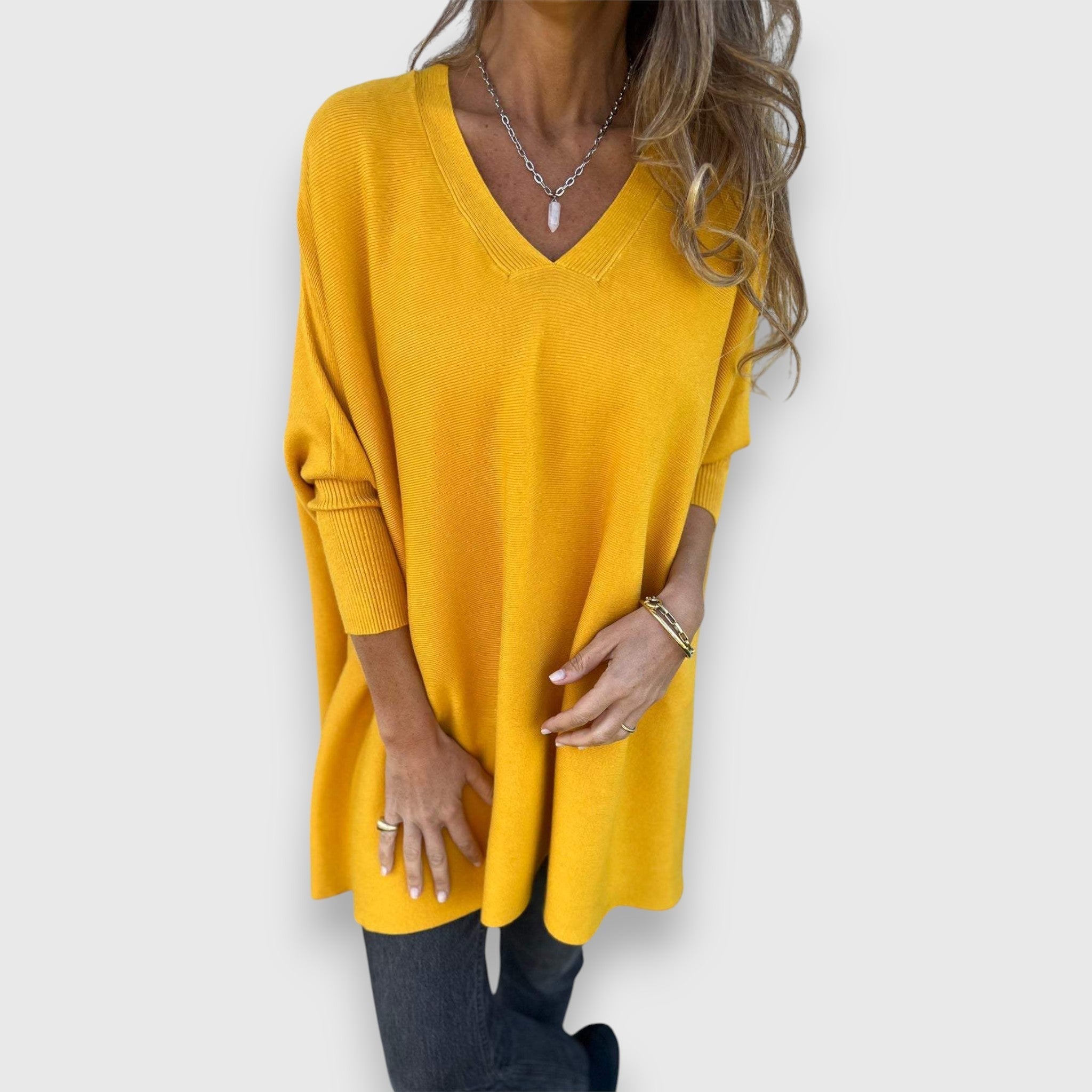 Tessa | Cosy Oversized V-Neck Sweater