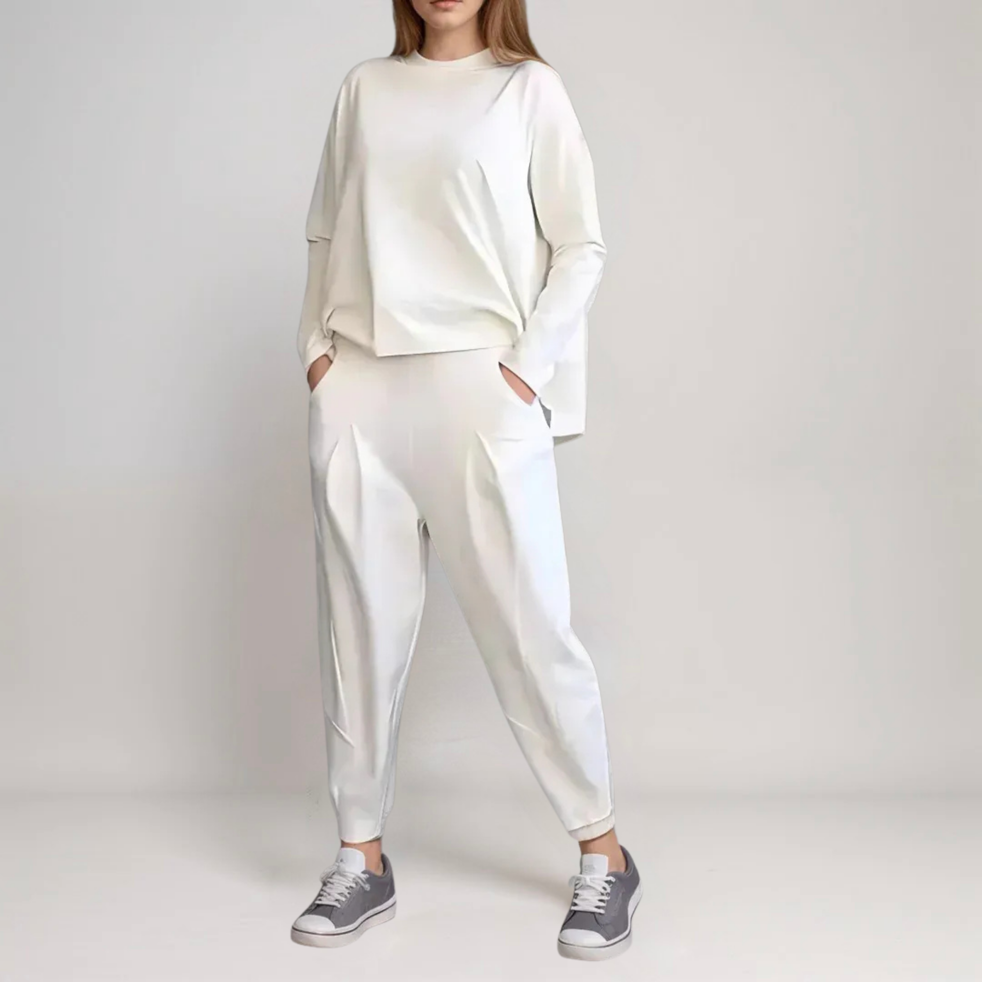 Serenity | Comfortable Two-piece Set with Round Neckline